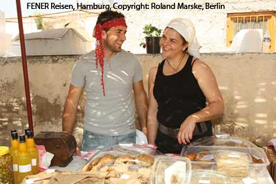 Auf dem Eko-Markt in Büyükkonuk auf der Karpaz-Halbinsel in Nordzypern